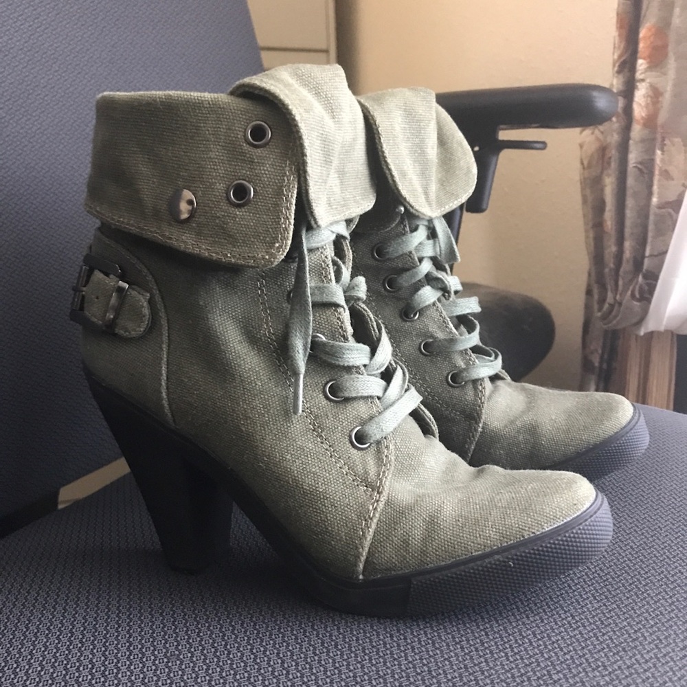 Aldo army green heeled booties